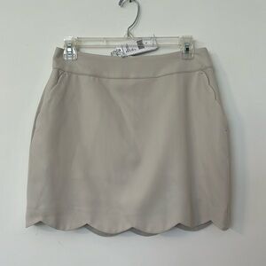 Vineyard Vines scallop skirt